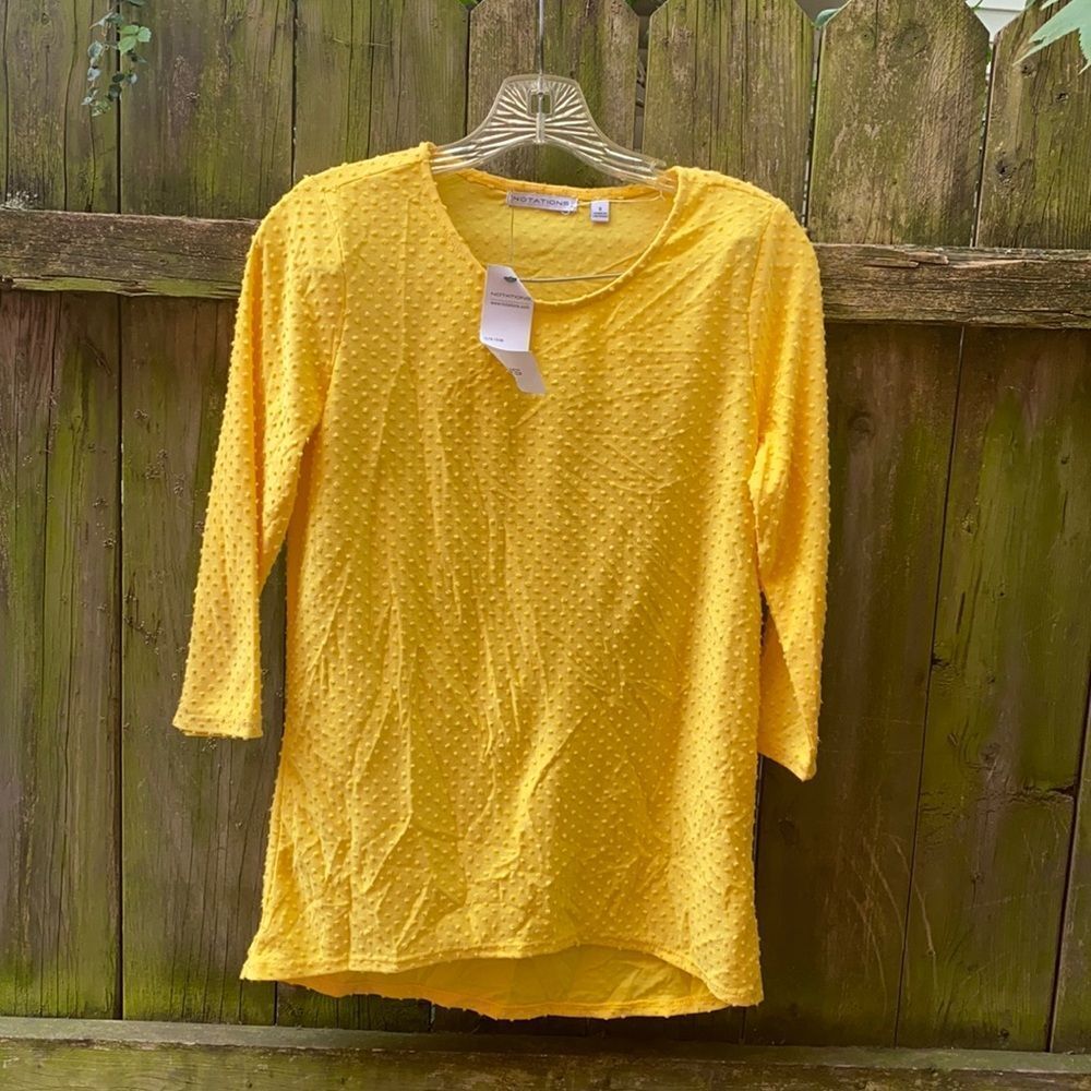Notations yellow textured tee sz. S NWT